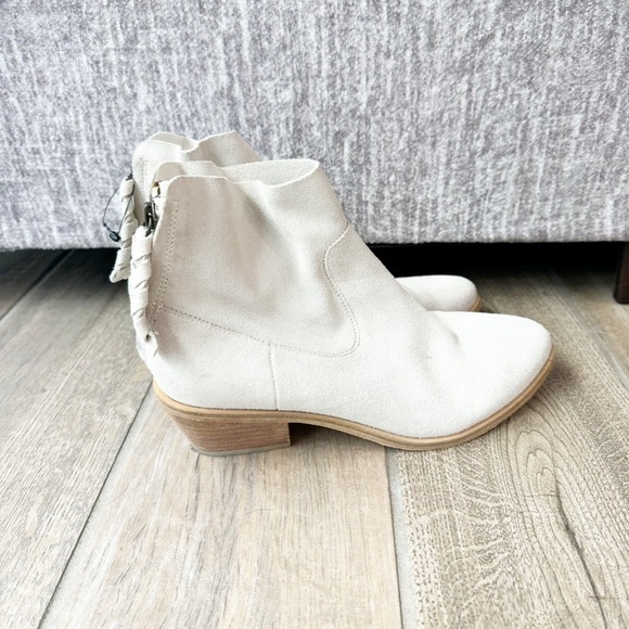 Joie Women’s Adria Suede Ankle Boots Booties Beige Zip-Up 36 (6) - Picture 2 of 8